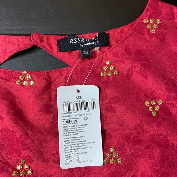 Melange Tops. Size - XXL - Picture 5 of 9